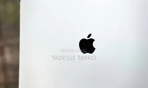 New Laptop Apple MacBook Air 2022 M2 8GB Apple M2 SSD 256GB