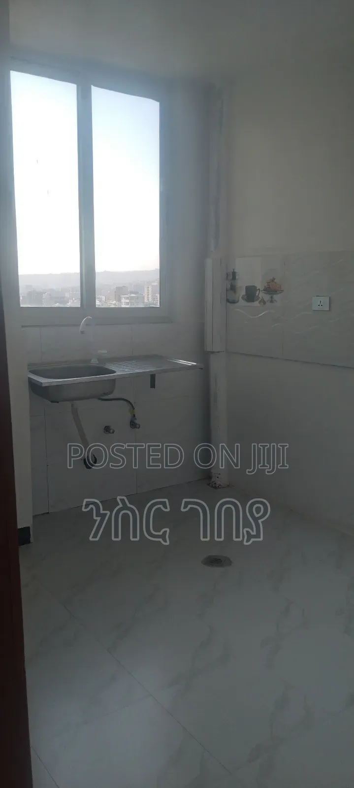 Furnished 3bdrm Condo in Ayat 49, 40/60, Yeka for rent