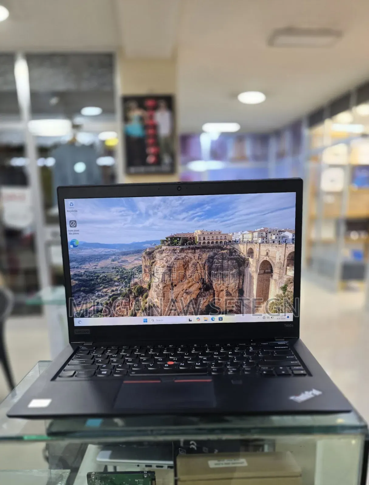New Laptop Lenovo ThinkPad T495s 16GB AMD Ryzen 7 SSD 512GB