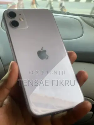 Apple iPhone 11 64 GB Purple