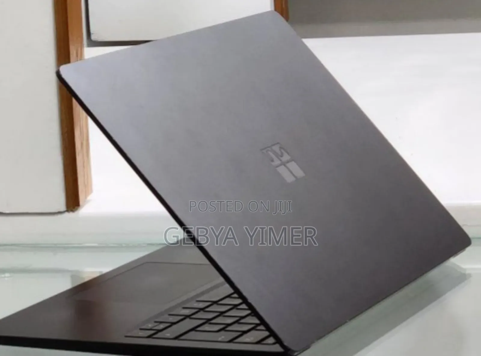 New Laptop Microsoft Surface 16GB Intel Core I7 SSD 512GB