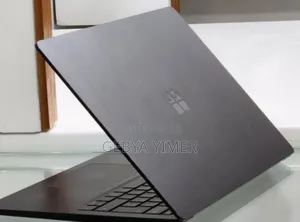 New Laptop Microsoft Surface 16GB Intel Core I7 SSD 512GB