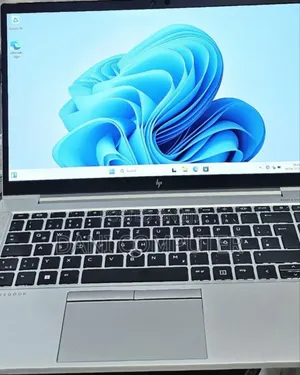New Laptop HP EliteBook 840 G8 16GB Intel Core I5 SSD 512GB