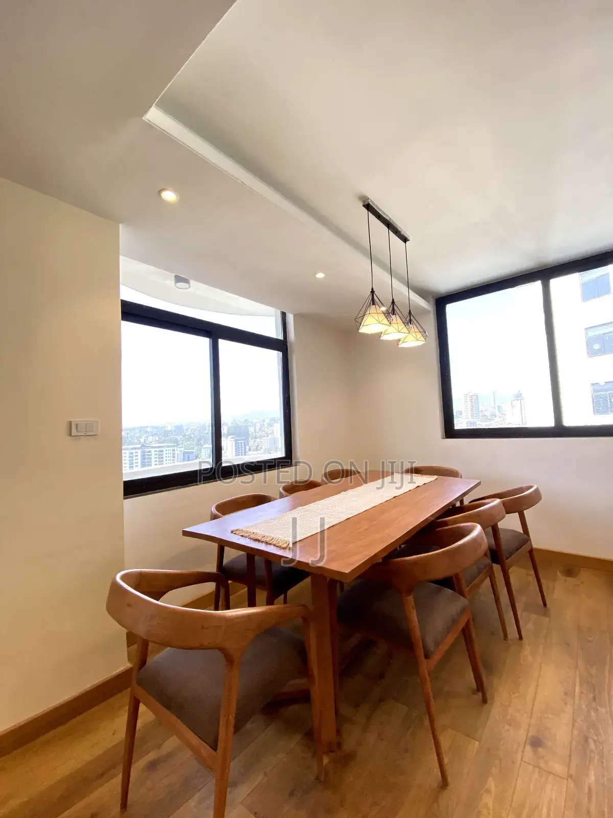 Furnished 4bdrm Apartment in Kirkos for rent