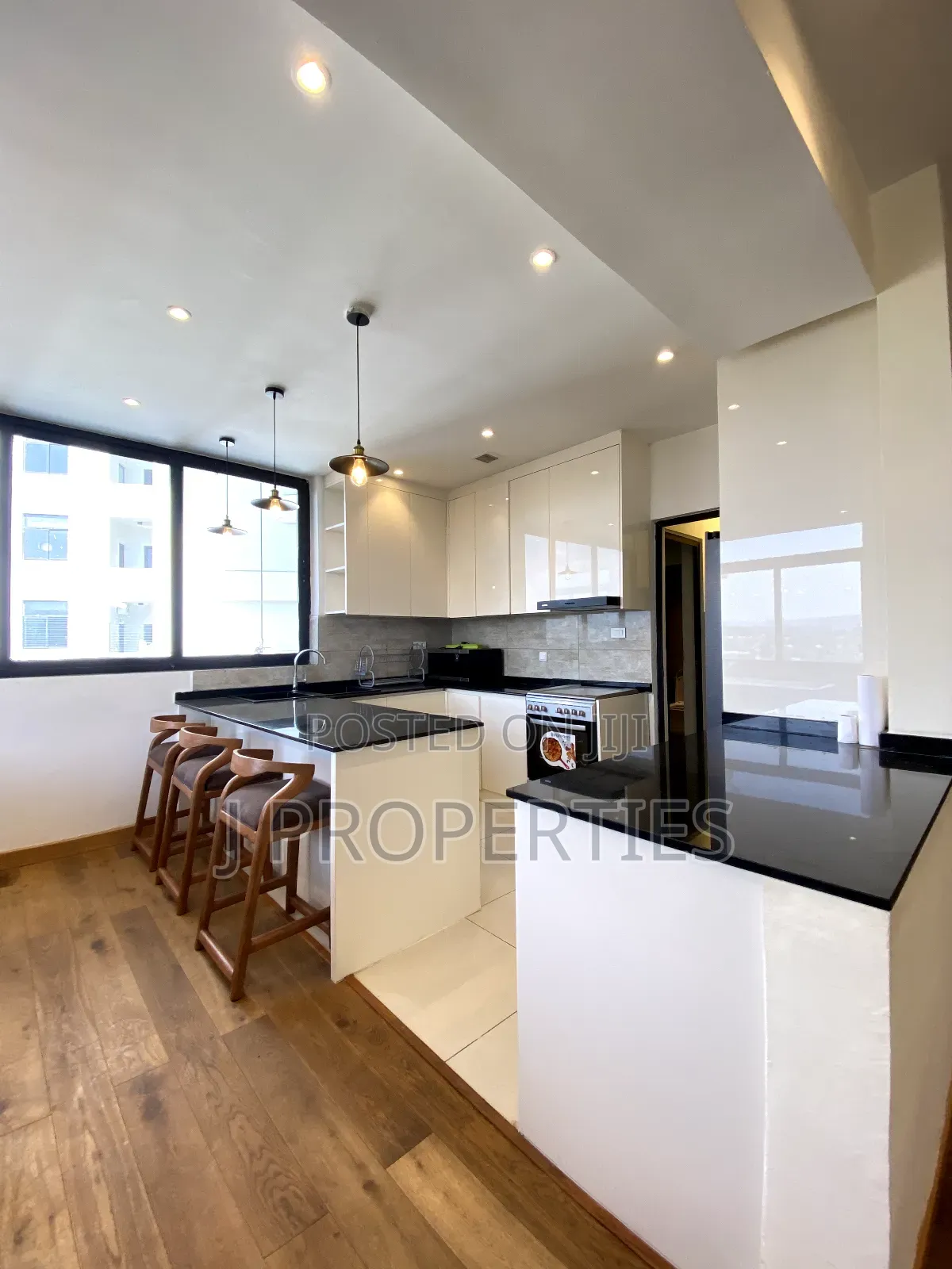 Furnished 4bdrm Apartment in Kirkos for rent