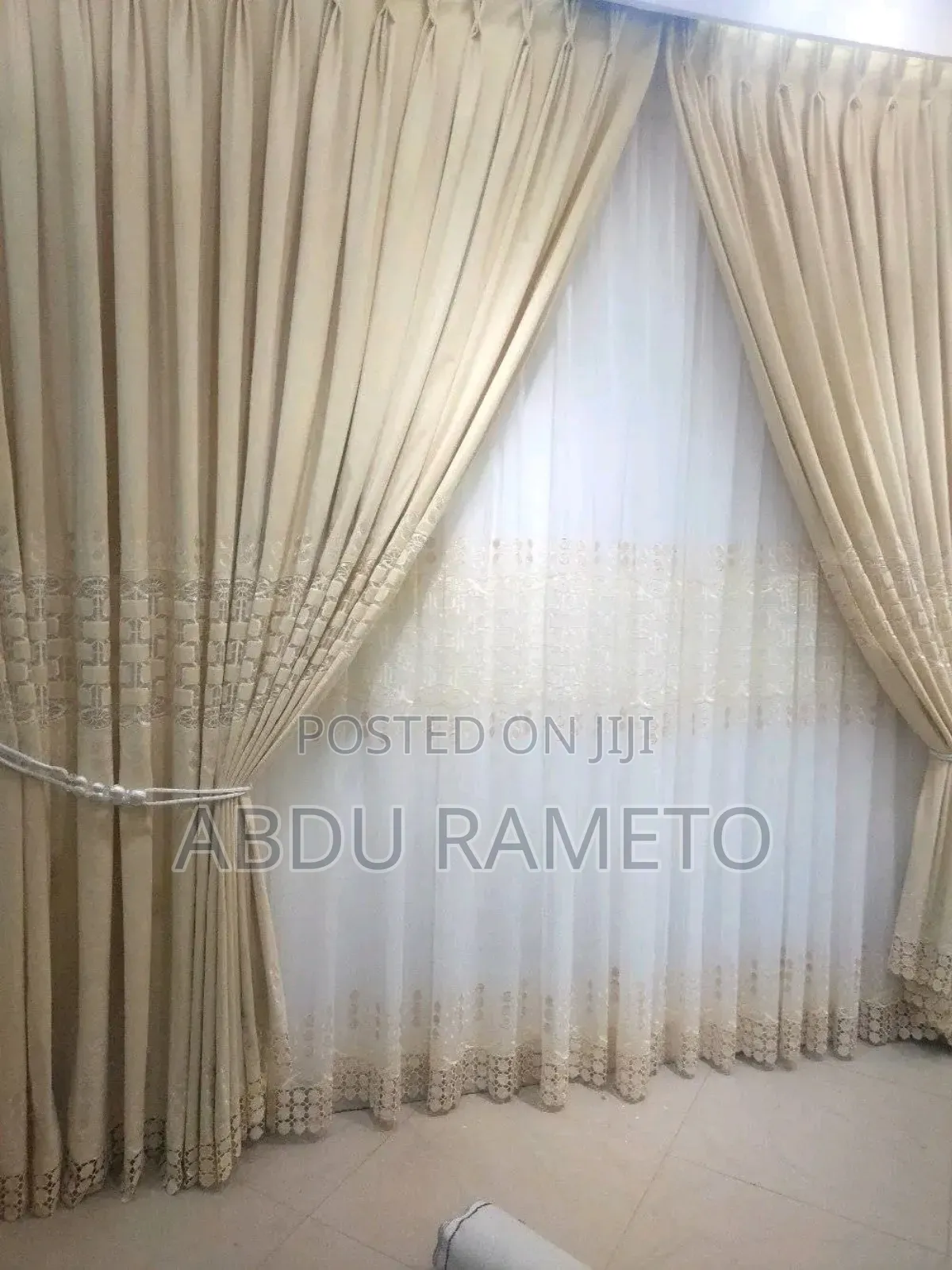 Curtains High Quality መጋረጃዎች