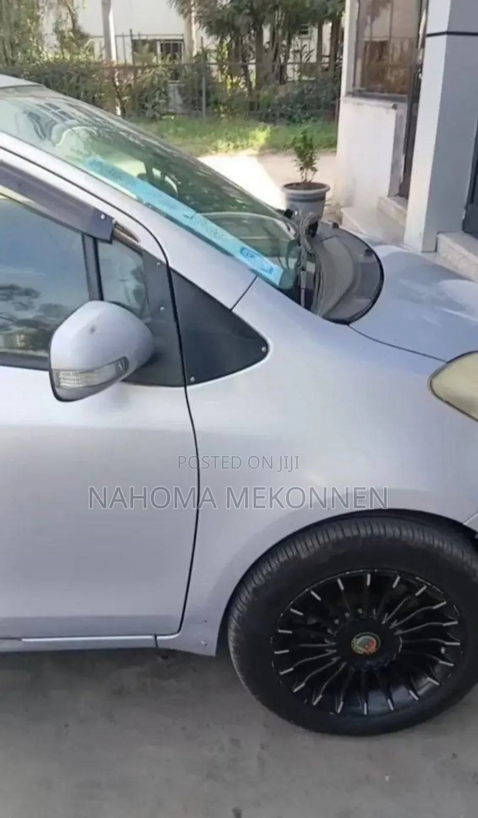 Toyota Yaris 2010 Silver