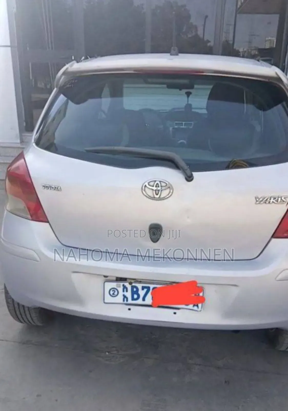 Toyota Yaris 2010 Silver