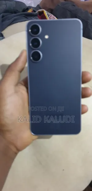 New Samsung Galaxy S25 FE 256 GB Bronze