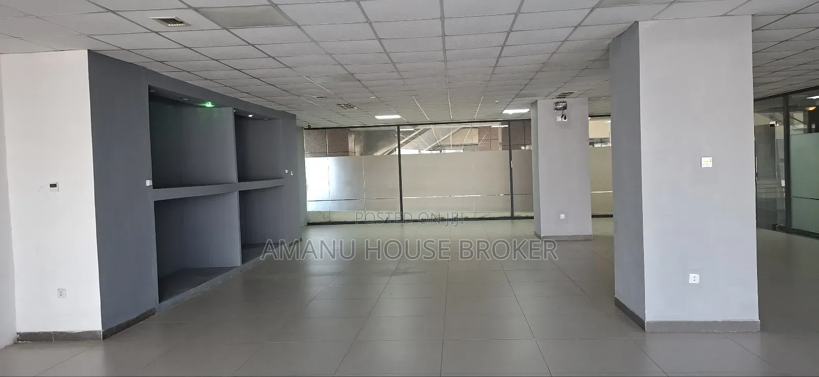 Urgent Office for Rent in Aa Piassa, Close to the Palace.
