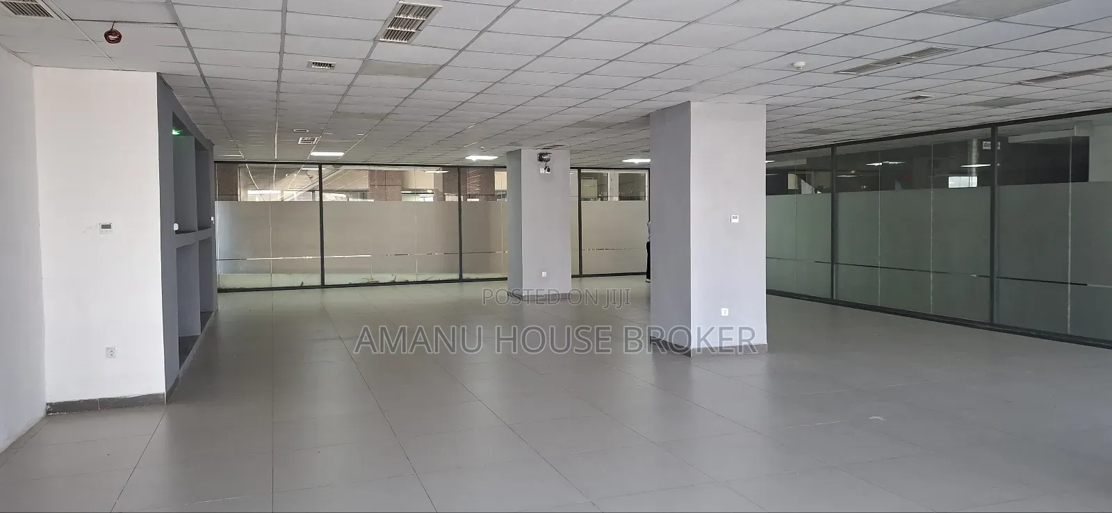 Urgent Office for Rent in Aa Piassa, Close to the Palace.