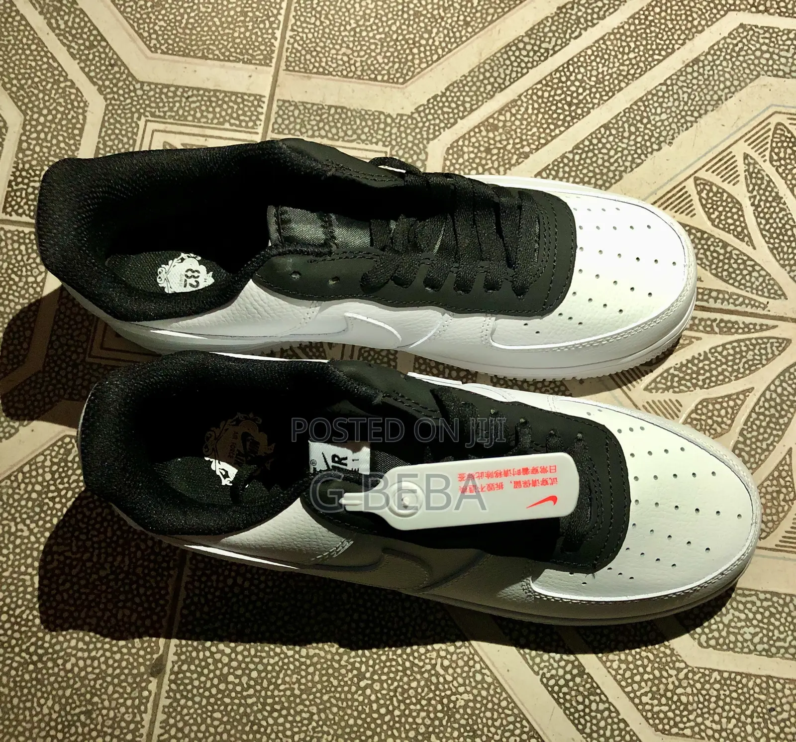 Nike 82 Black and White