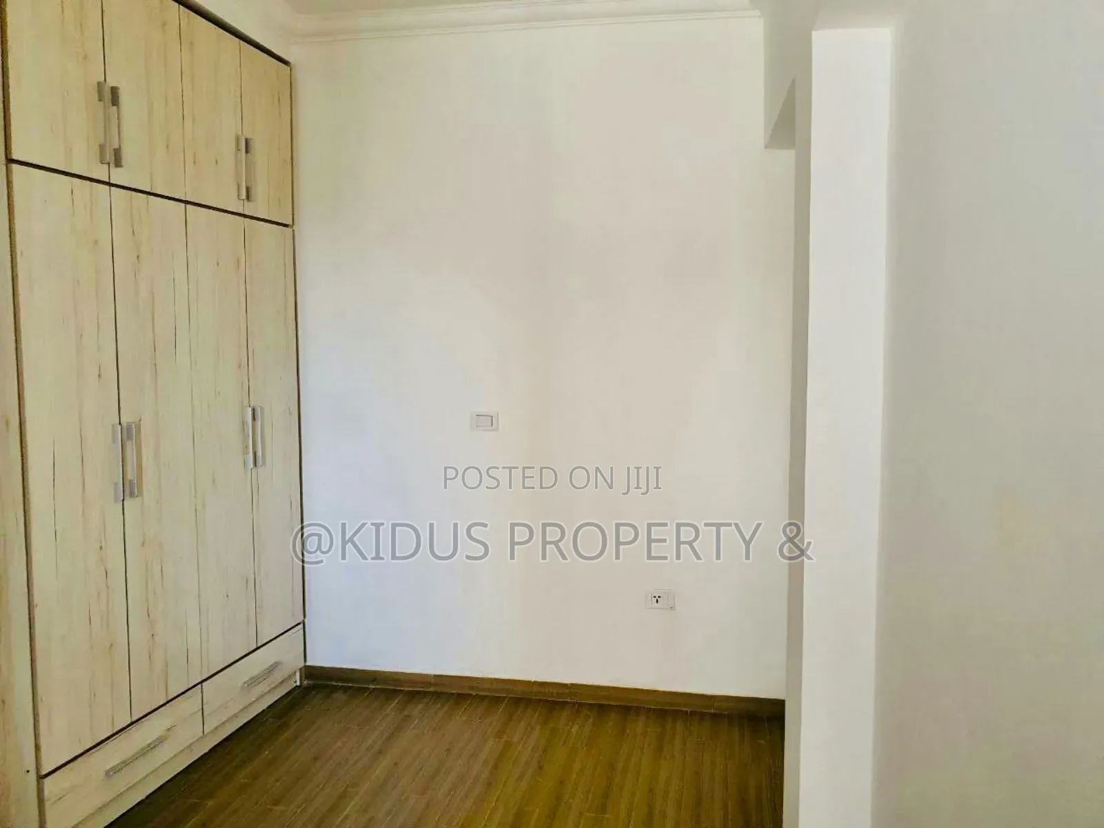 3bdrm Apartment in Rewanda, Bole for sale