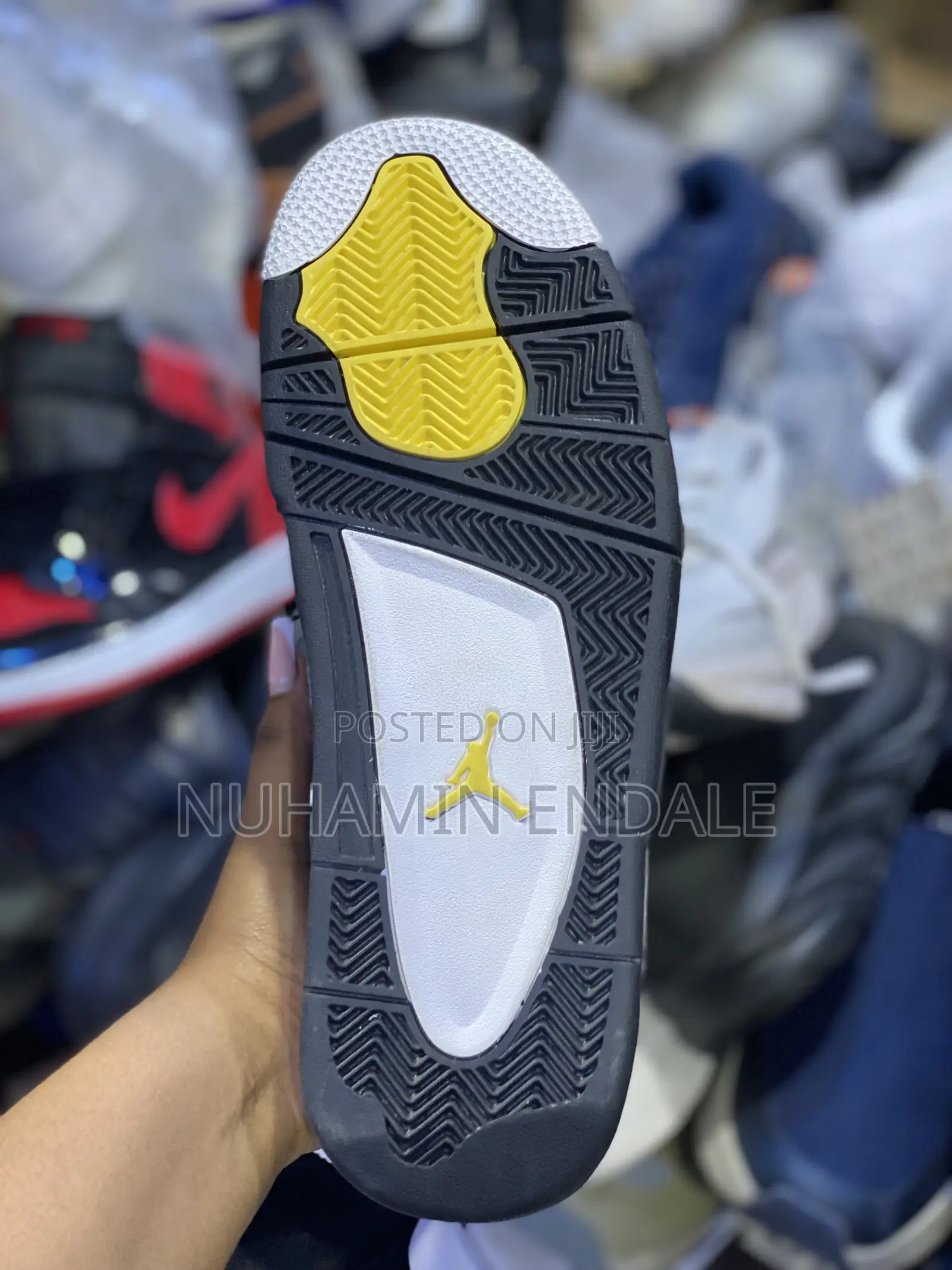 Jordan 4 Retro Cool Gray