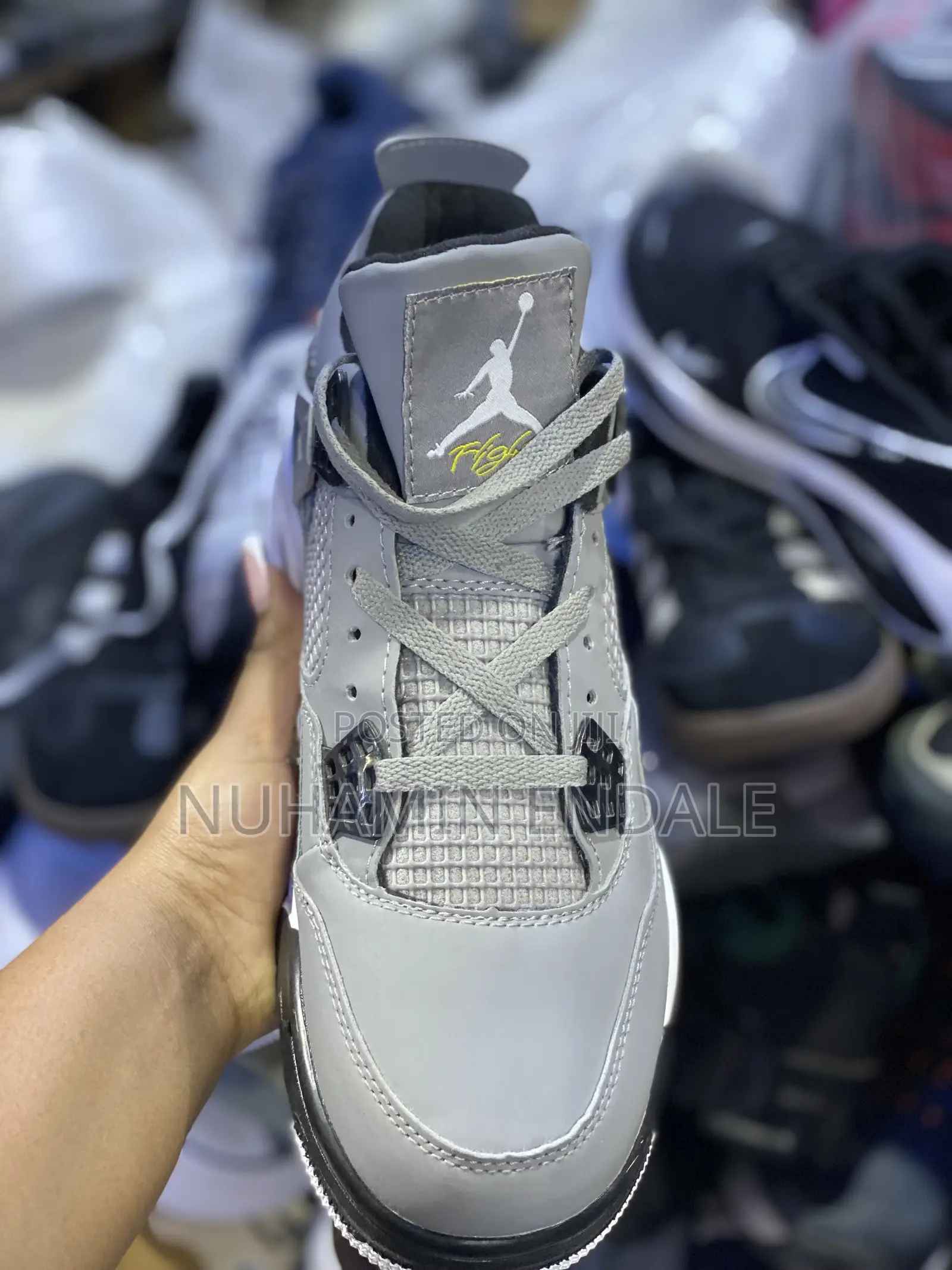 Jordan 4 Retro Cool Gray