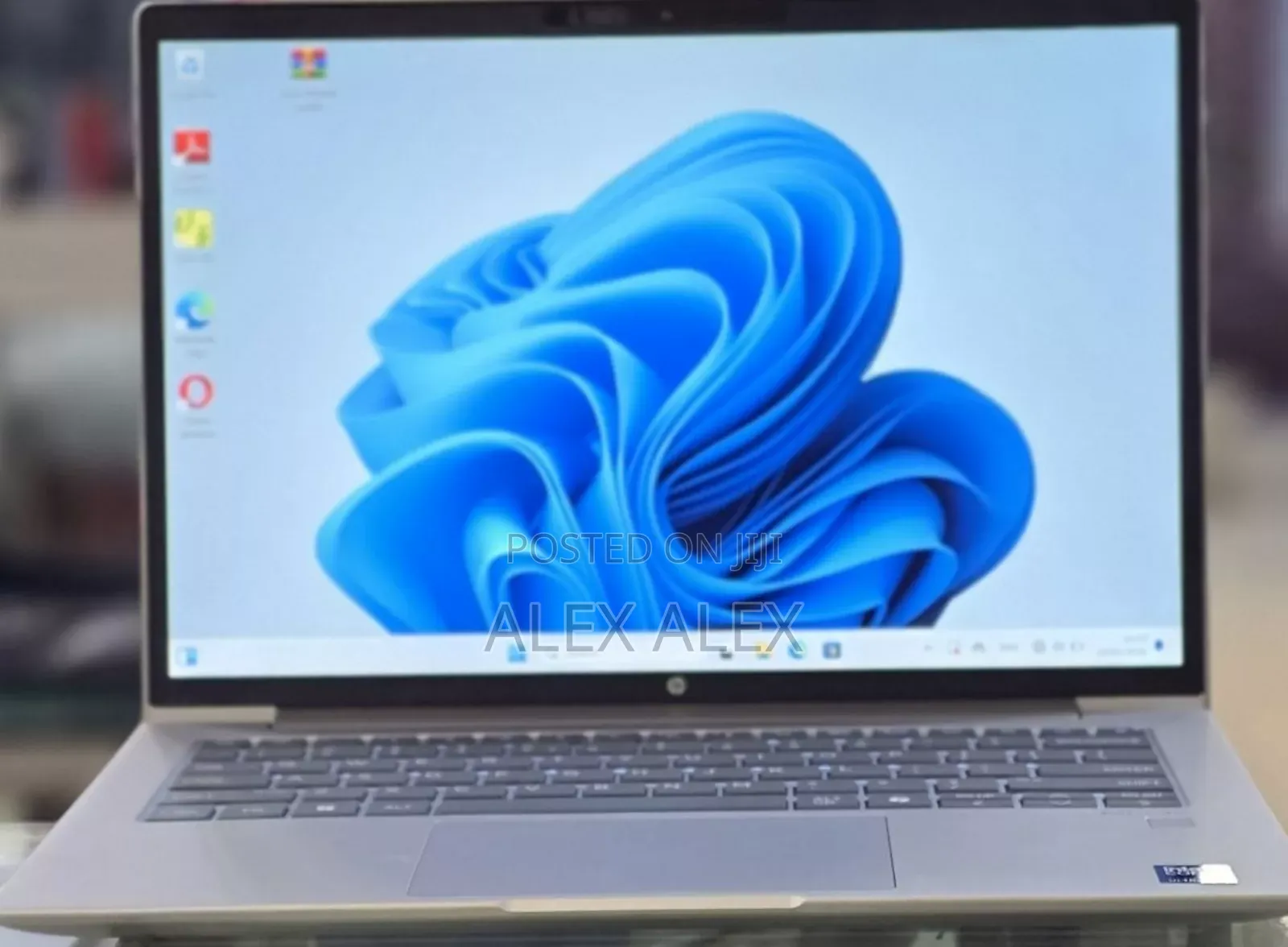 New Laptop HP ProBook 440 G10 16GB Intel Core Ultra 5 SSD 512GB