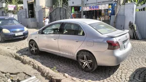 Toyota Yaris 1.0 VVT-i 2008 Silver