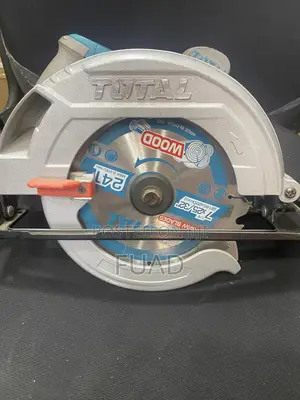 Total Circular Saw 1400w