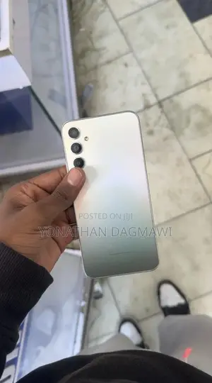 New Samsung Galaxy A34 5G 128 GB Silver