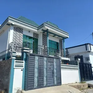 የሚቀጥ G+1 ቤት በገላን ሲዳሞ አዋሽ