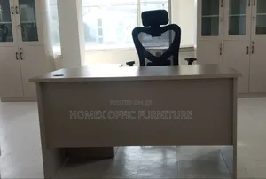 Office Managerial Table