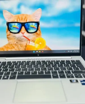 New Laptop HP EliteBook 830 G9 16GB Intel Core I5 SSD 512GB