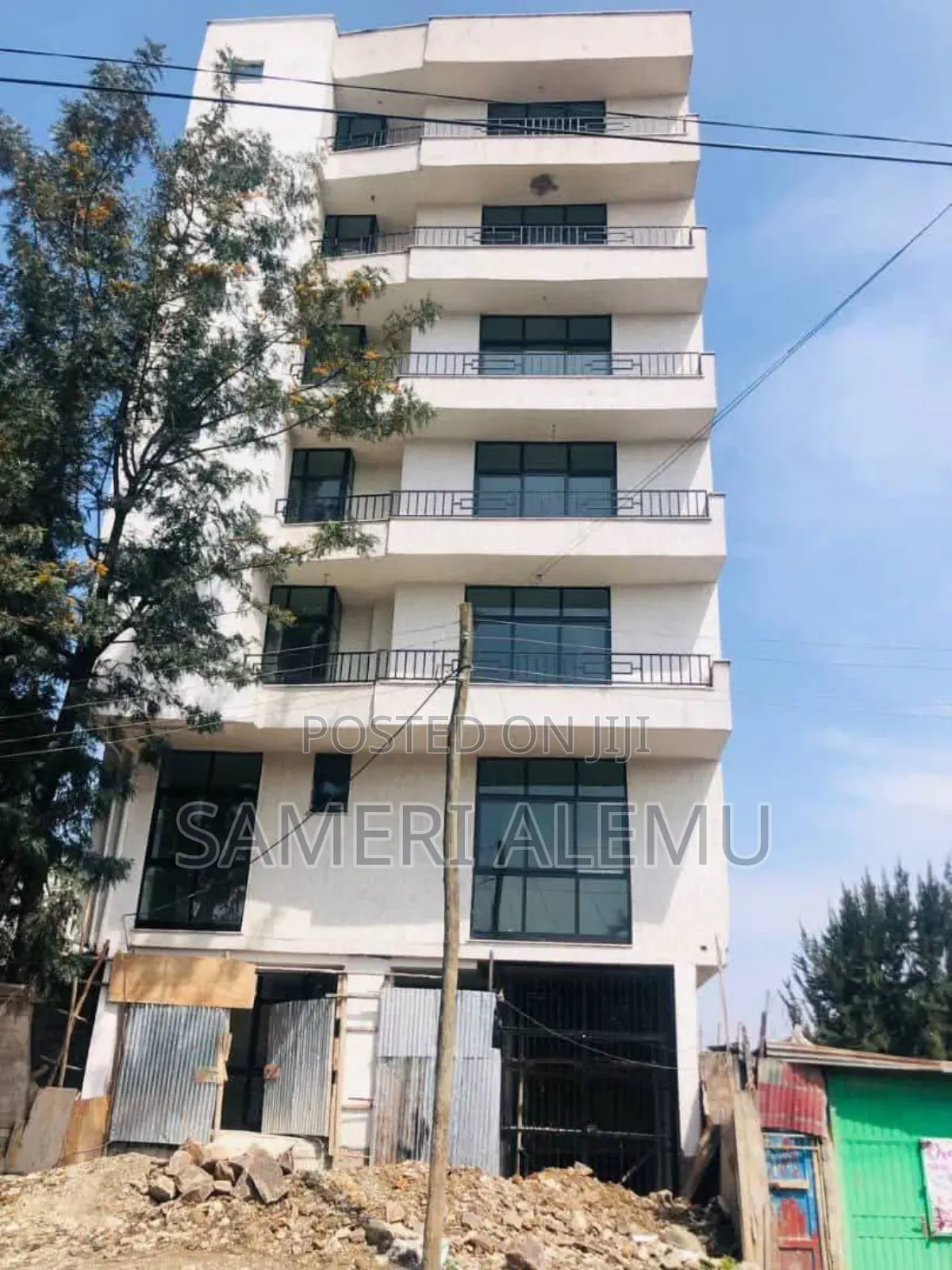 1bdrm Apartment in ሚናሬት, Kirkos for sale