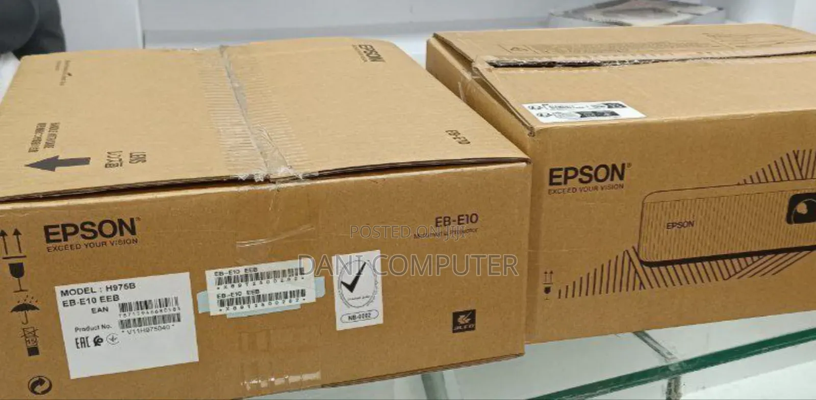 Brand New Packed With Cartoon Epson Projector Model : Co-W01 With
