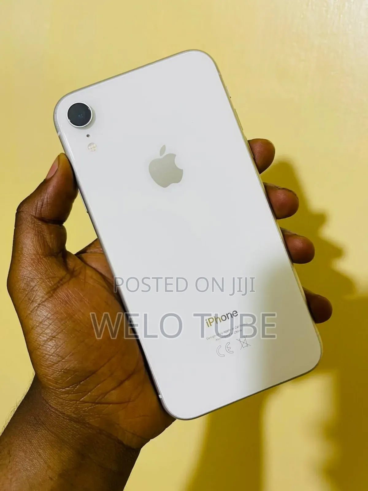 Apple iPhone XR 64 GB White