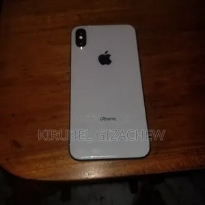 Apple iPhone X 64 GB White