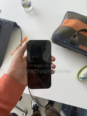 Apple iPhone 16 128 GB Black