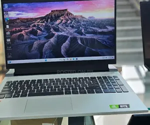 New Laptop Dell G15 5511 16GB Intel Core I7 SSD 512GB