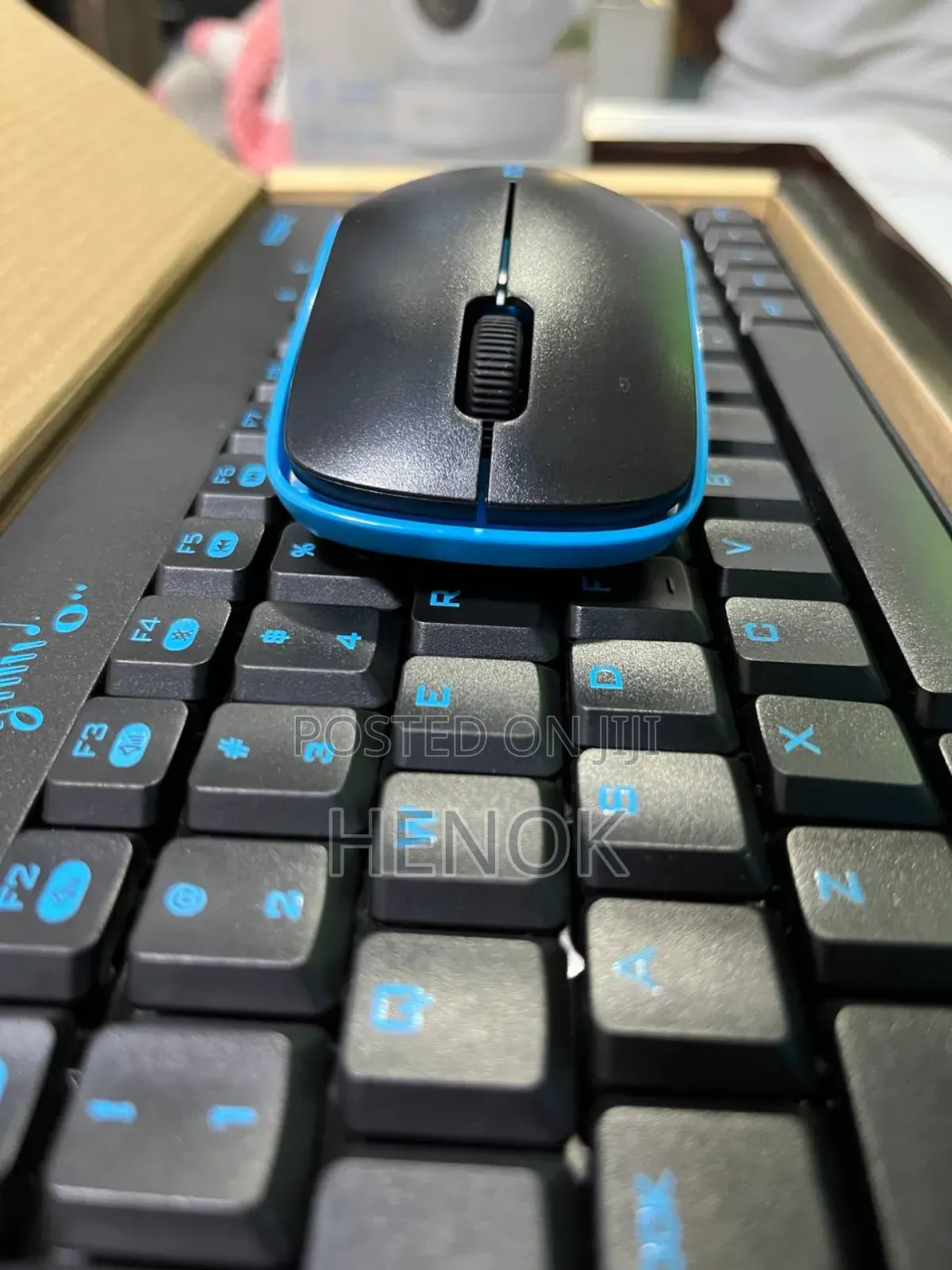 Mofi Wireless Keyboard and Mouse