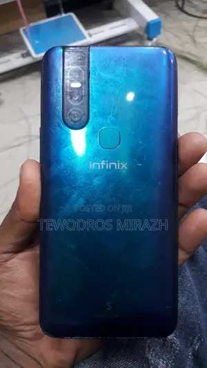 Infinix S5 Pro 128 GB Blue
