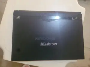 Laptop Gigabyte AERO 15 16GB Intel Core I7 SSD 1T