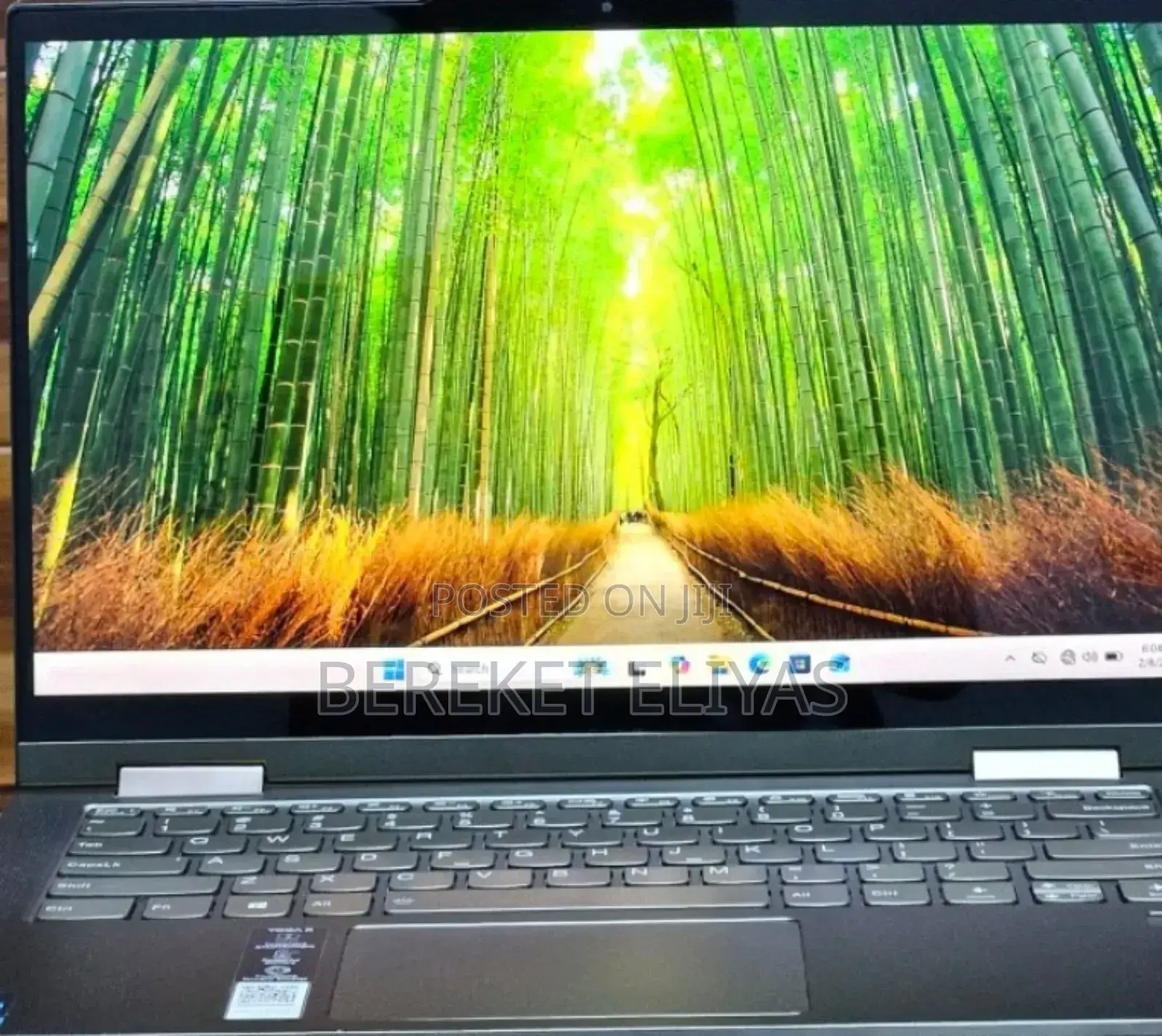 New Laptop Lenovo Yoga 7i 12GB Intel Core I7 SSD 512GB