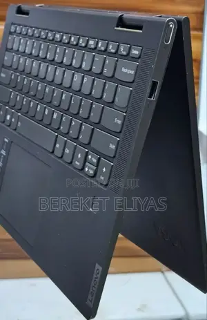 New Laptop Lenovo Yoga 7i 12GB Intel Core I7 SSD 512GB