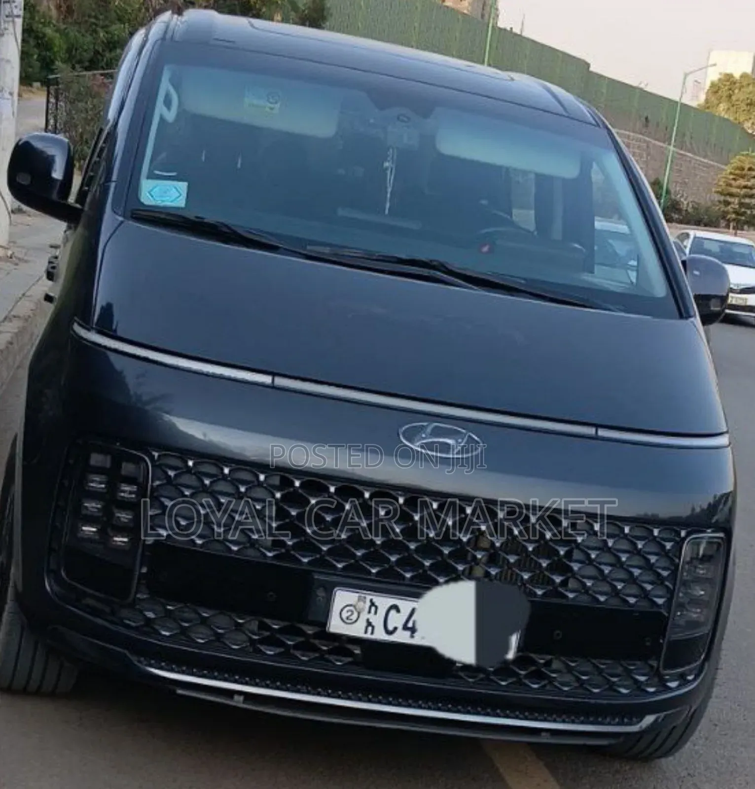 Hyundai Starex 2022 Grey