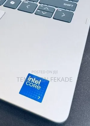 New Laptop HP OmniBook Ultra Flip 14" 16GB Intel Core I7 SSD 512GB