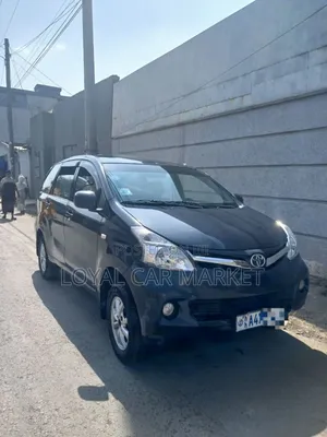 Toyota Avanza 2013 Black