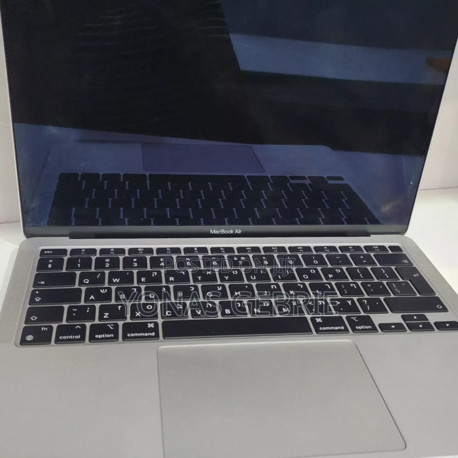 New Laptop Apple MacBook Air 2020 M1 8GB Apple M1 SSD 256GB