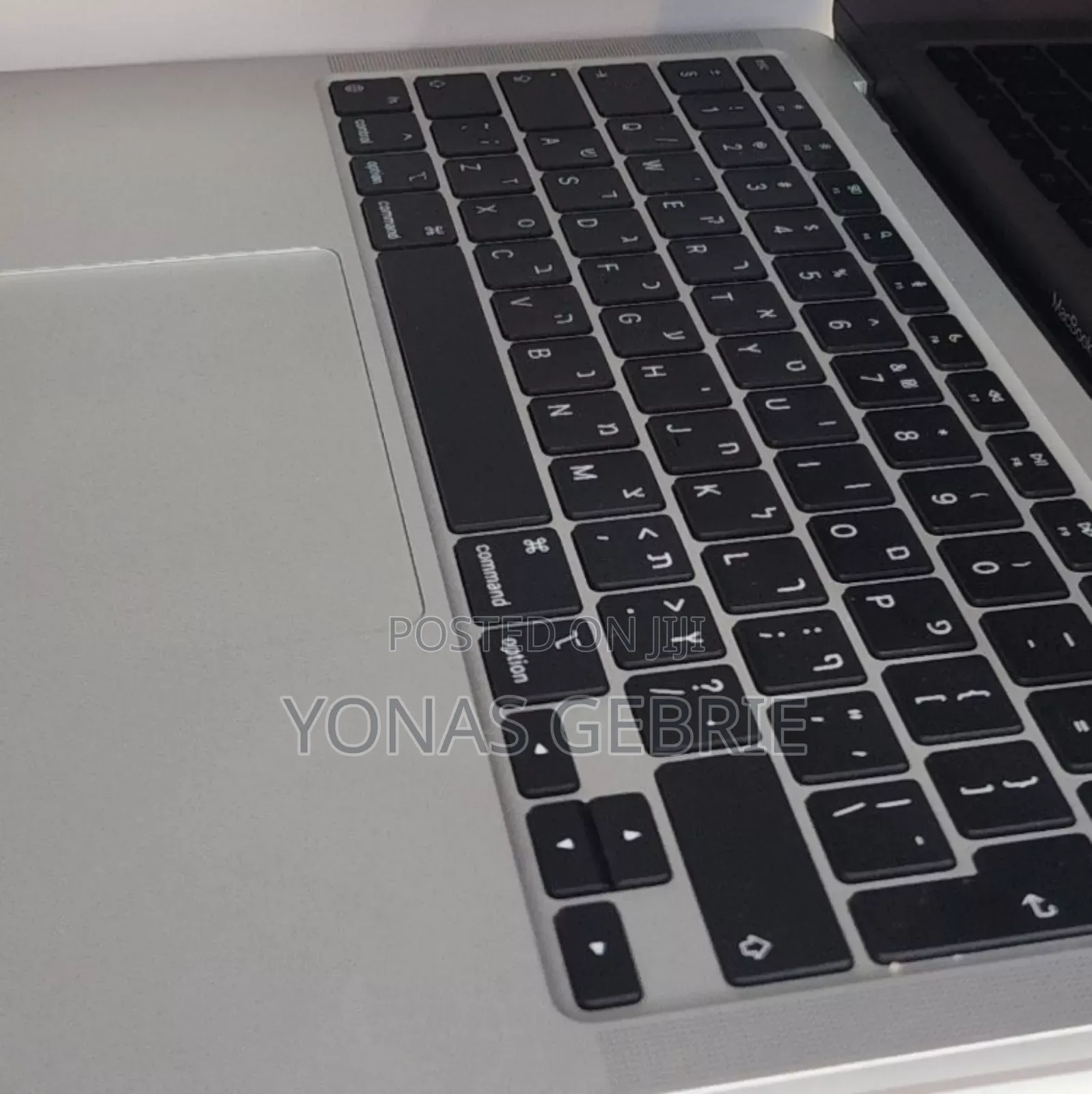 New Laptop Apple MacBook Air 2020 M1 8GB Apple M1 SSD 256GB