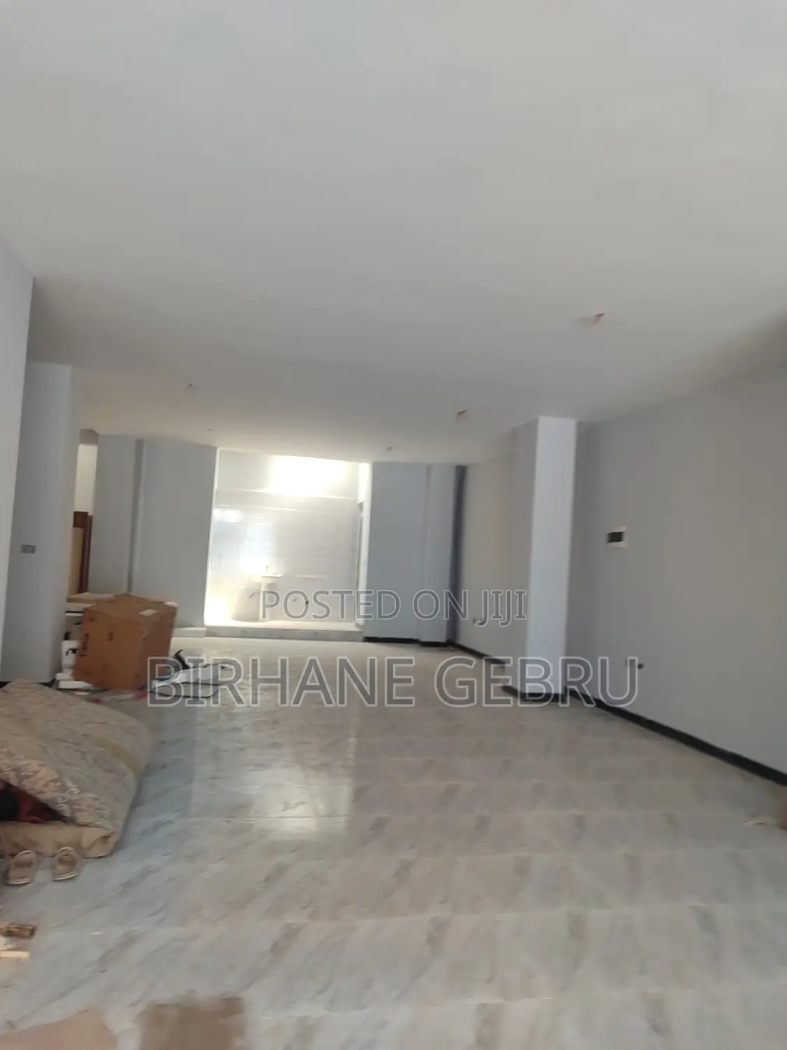 Shop Rent for Resturant Eletronics Foam and Other