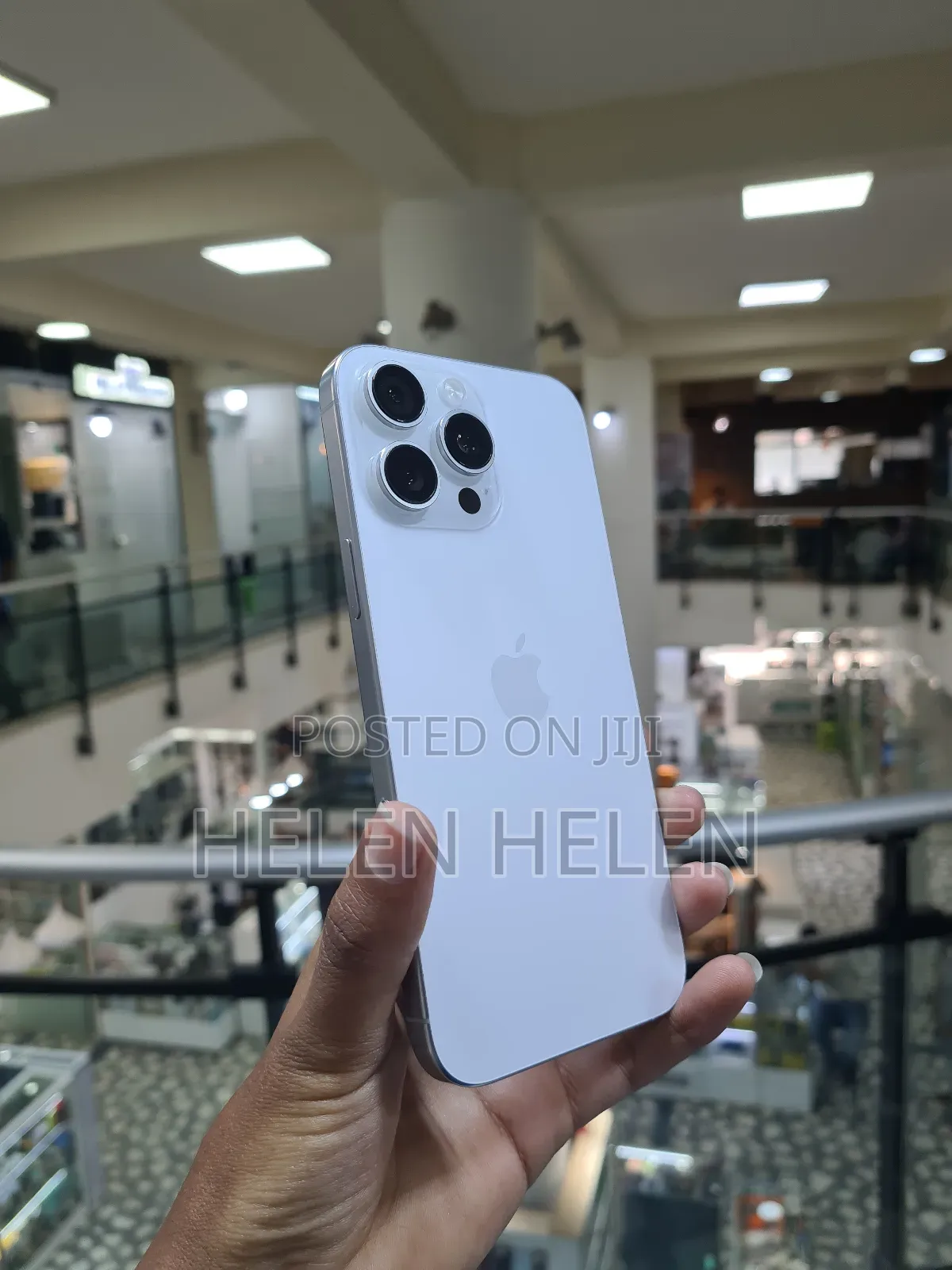 New Apple iPhone 16 Pro Max 256 GB White