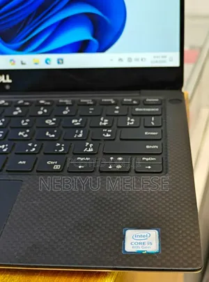 New Laptop Dell XPS 13 8GB Intel Core I5 SSD 512GB