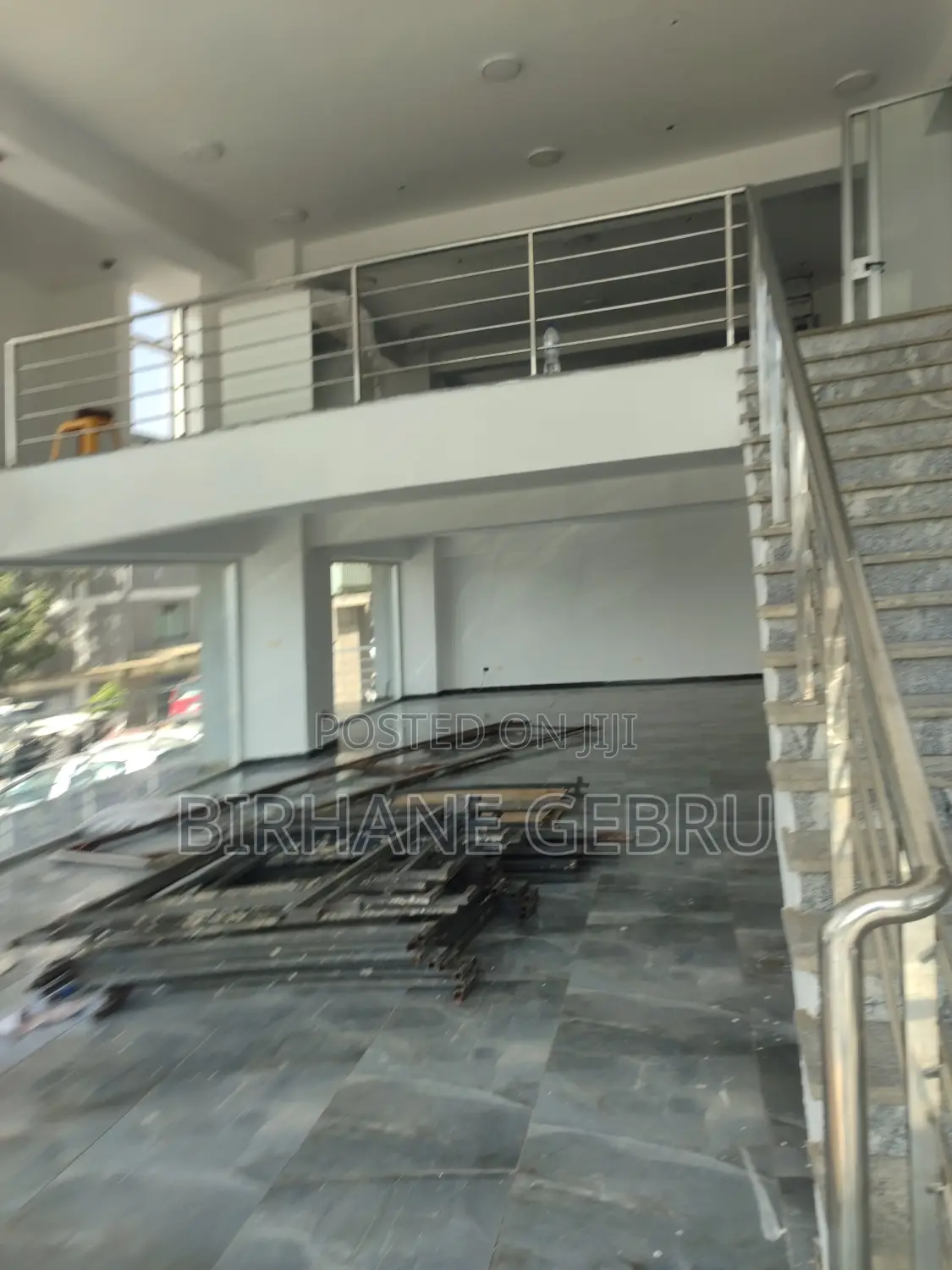 Space Rent for Bakery Cafe Ferniture Eletronics Show Room Other