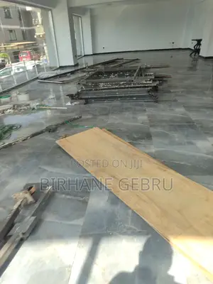 Space Rent for Bakery Cafe Ferniture Eletronics Show Room Other