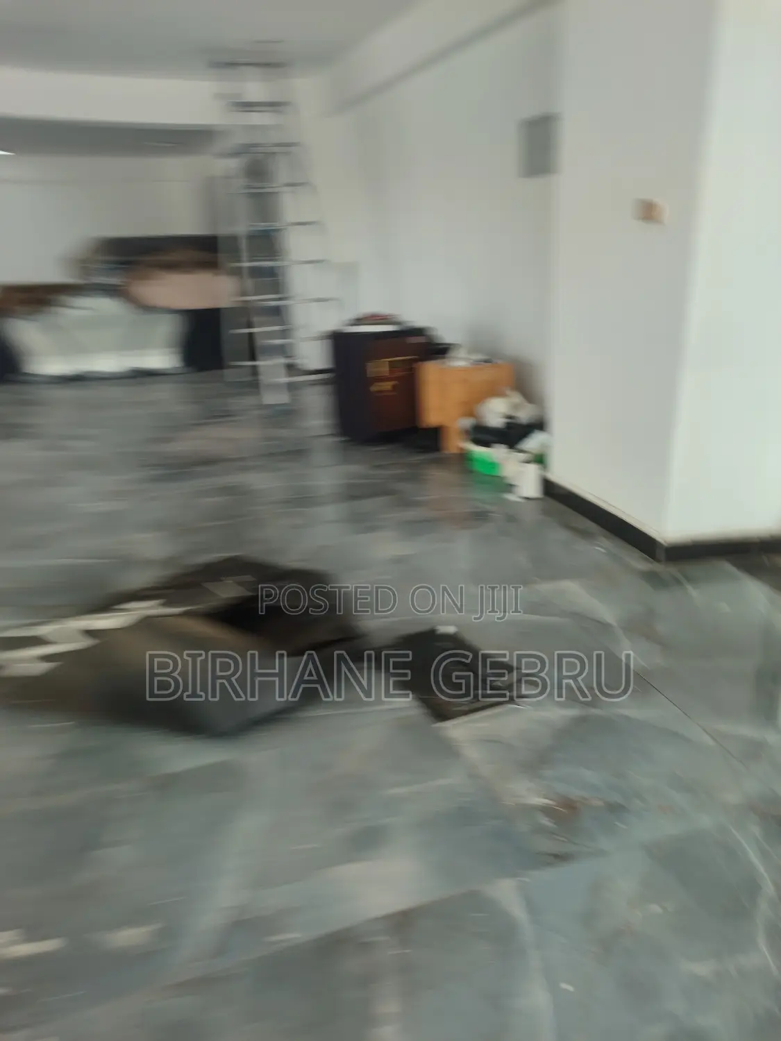 Space Rent for Bakery Cafe Ferniture Eletronics Show Room Other