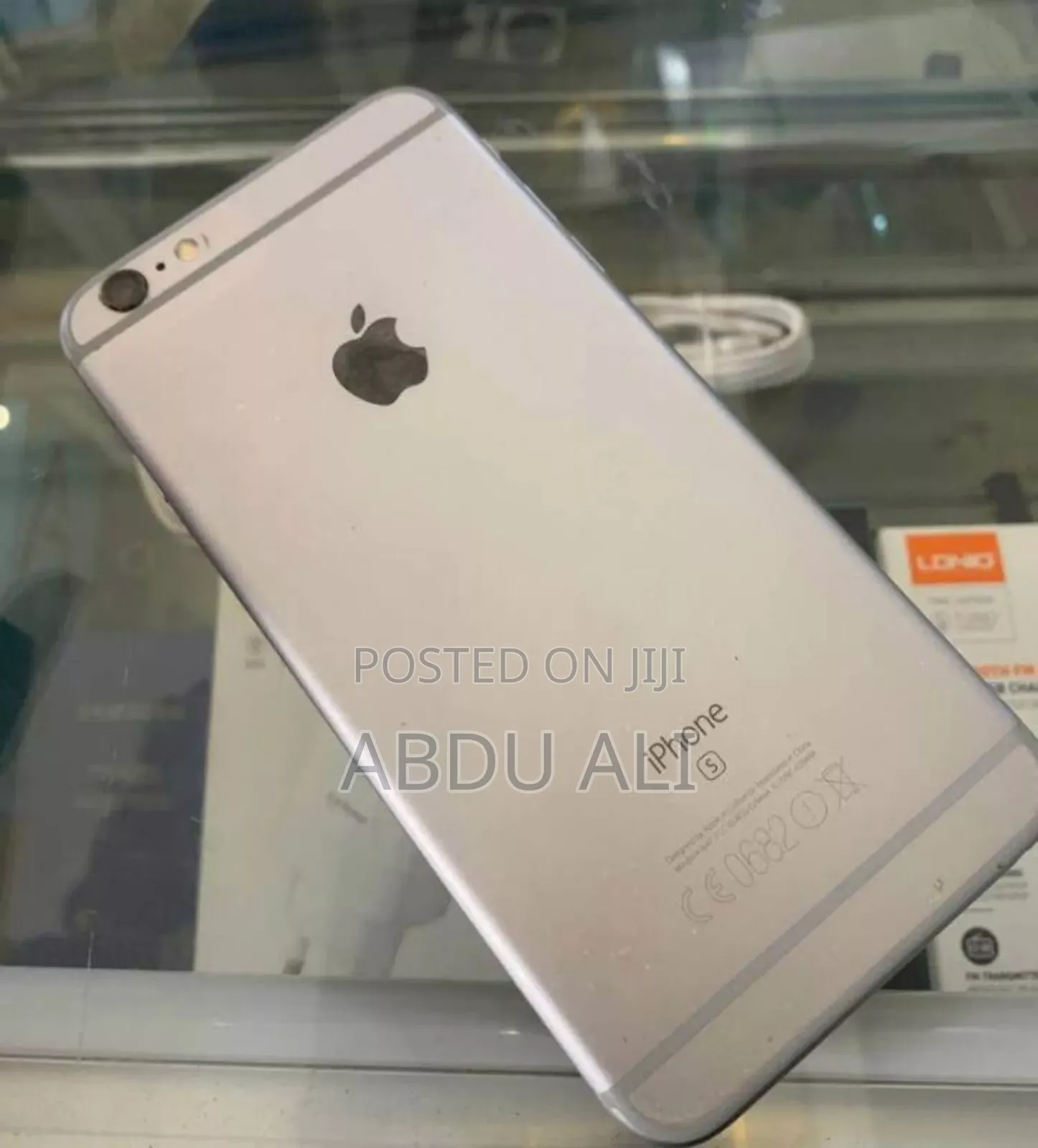 Apple iPhone 6s 64 GB Gray