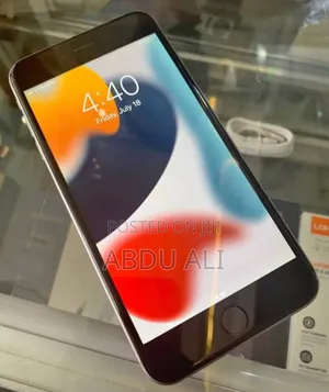 Apple iPhone 6s 64 GB Gray